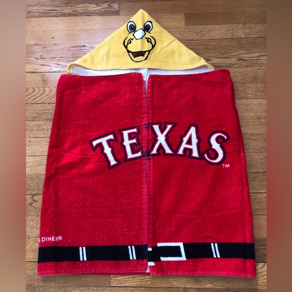 Rare Texas Rangers Child’s Hooded Towel - Picture 2 of 7